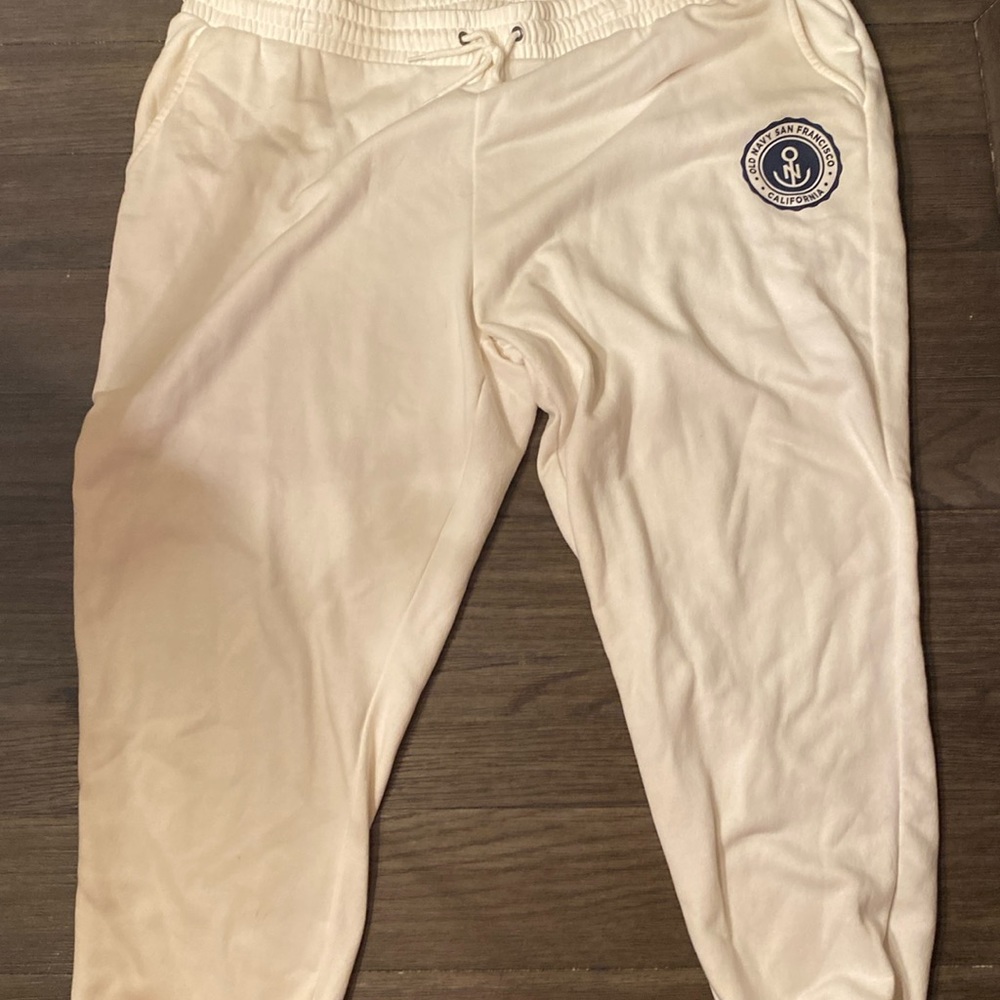 Old Navy sweatpants
